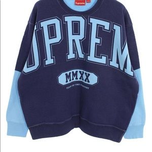 Supreme Crewneck ice blue. NEVER WORN
